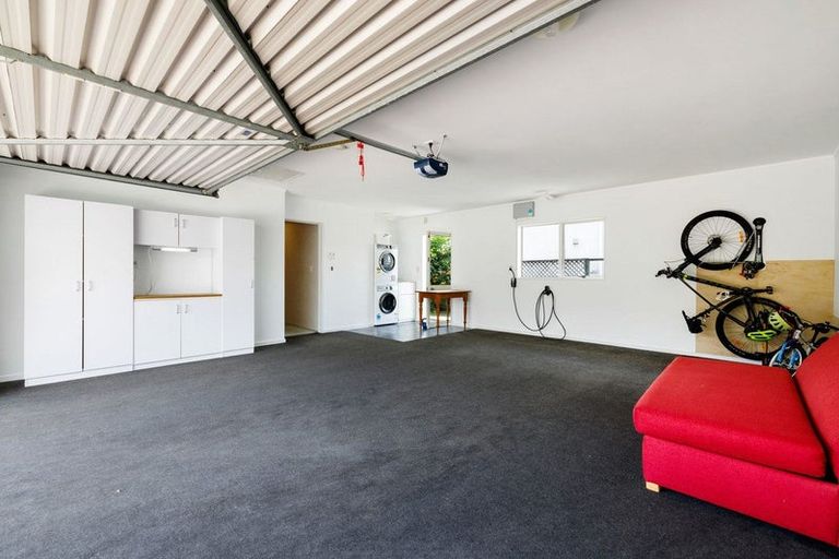 Photo of property in 24a Williams Street, Cambridge, 3434