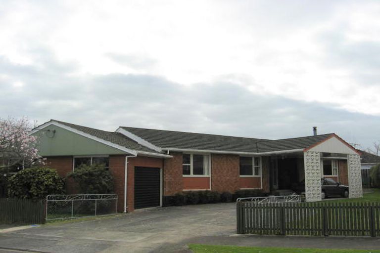 Photo of property in 56 Read Street, Levin, 5510