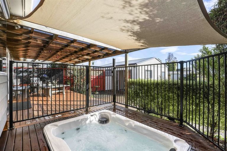 Photo of property in 78 Pohutukawa Drive, Pukete, Hamilton, 3200