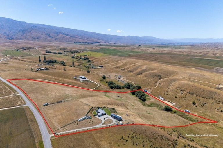 Photo of property in 196 Nelsen Ridge Road, Waikerikeri, Alexandra, 9393