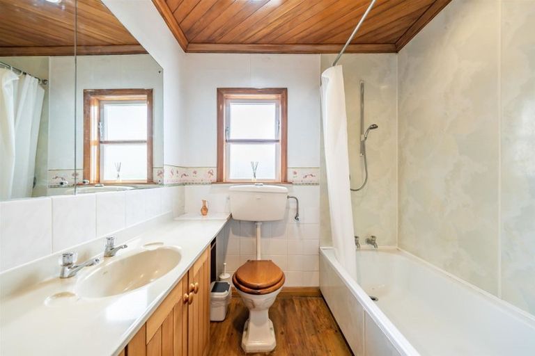 Photo of property in 30 Hyde Street, Wainuiomata, Lower Hutt, 5014