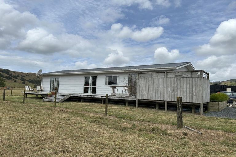 Photo of property in 1833 Pakiri Road, Whangaripo, Wellsford, 0972