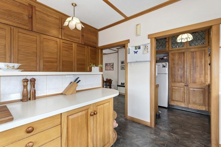 Photo of property in 61 Te Aroha Street, Hamilton East, Hamilton, 3216