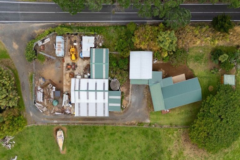 Photo of property in 2160 Awhitu Road, Pollok, Waiuku, 2684