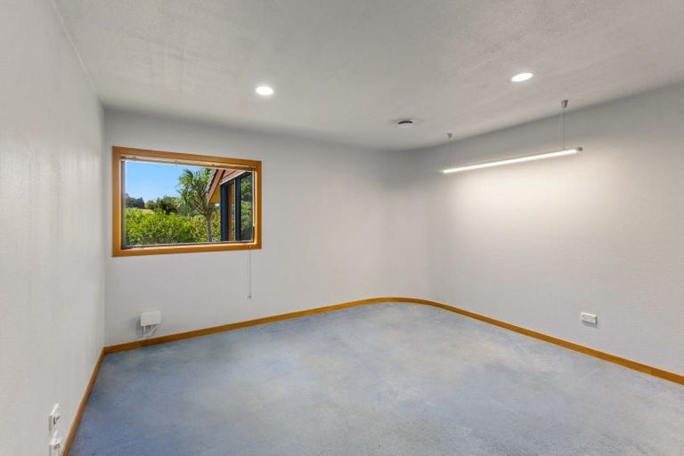 Photo of property in 24 Access Heights, Kerikeri, 0230