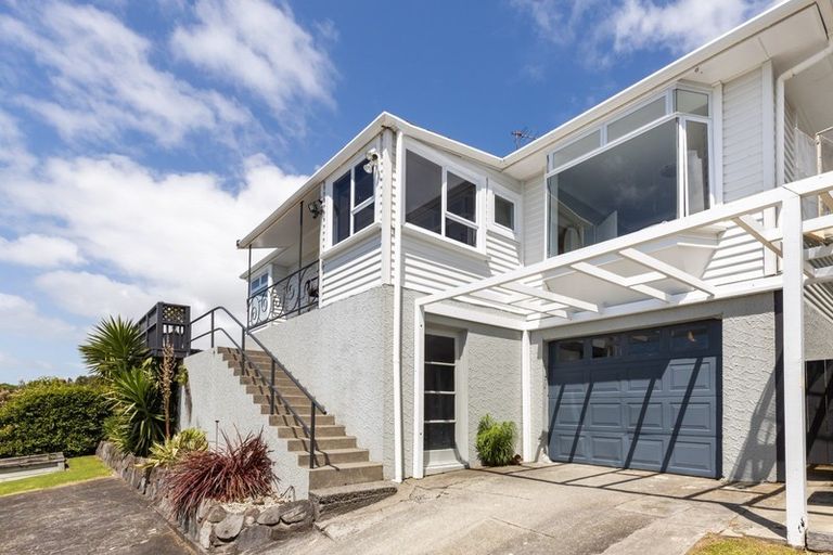 Photo of property in 50 Calvert Road, Lynmouth, New Plymouth, 4310