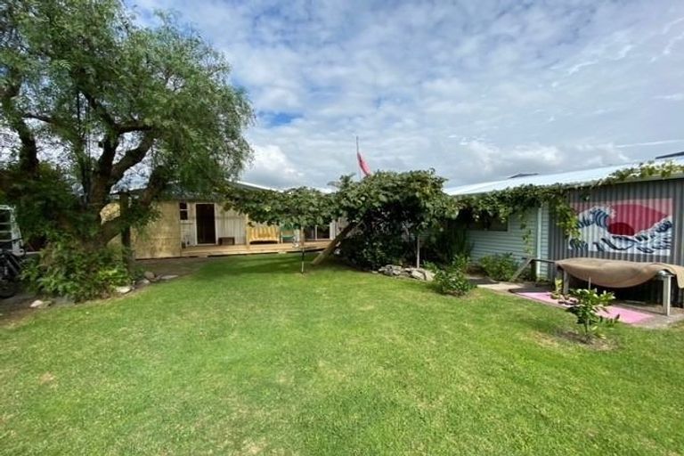 Photo of property in 221 Range Road, Papamoa Beach, Papamoa, 3118