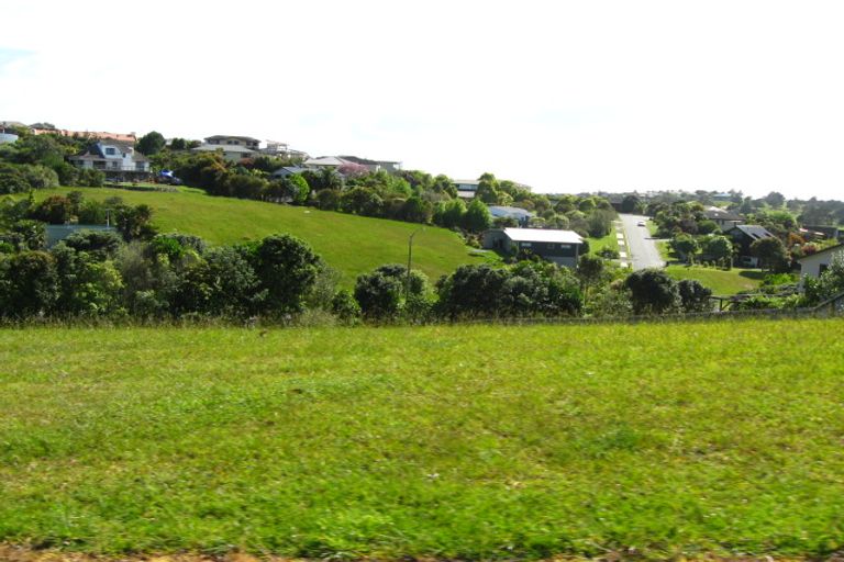 Photo of property in 3 Javelin Close, Gulf Harbour, Whangaparaoa, 0930