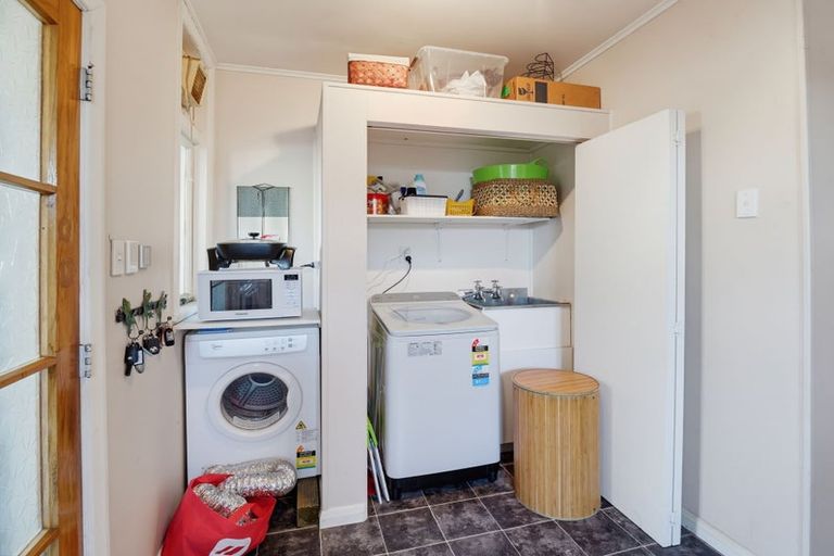 Photo of property in 23 Harris Street, Marton, 4710