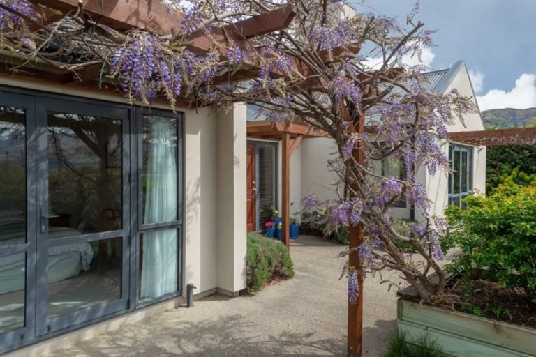 Photo of property in 51 Hall Road, Bannockburn, Cromwell, 9384