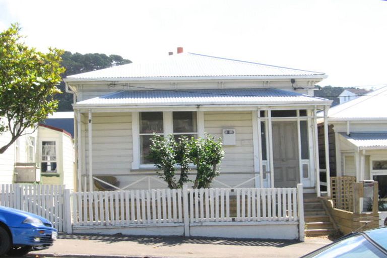 Photo of property in 218 Adelaide Road, Newtown, Wellington, 6021