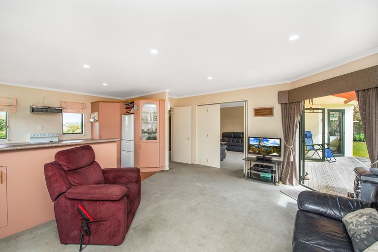 Photo of property in 15 Loveridge Place, Morrinsville, 3300