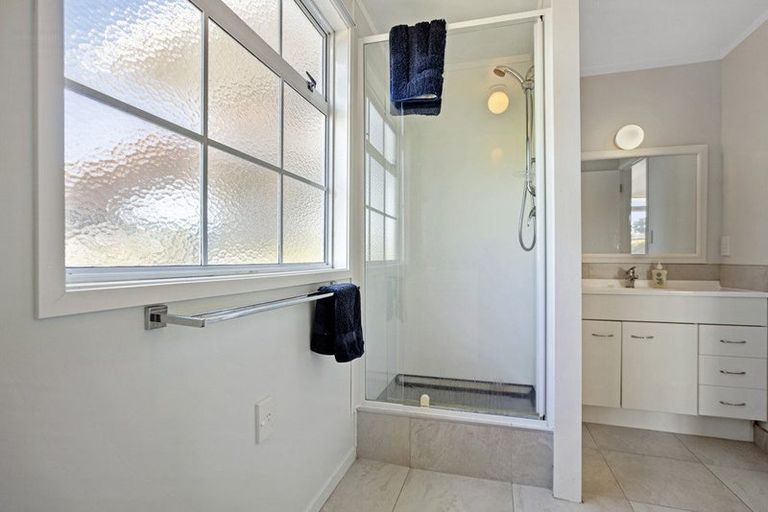 Photo of property in 32 The Terrace, Waihi Beach, 3611