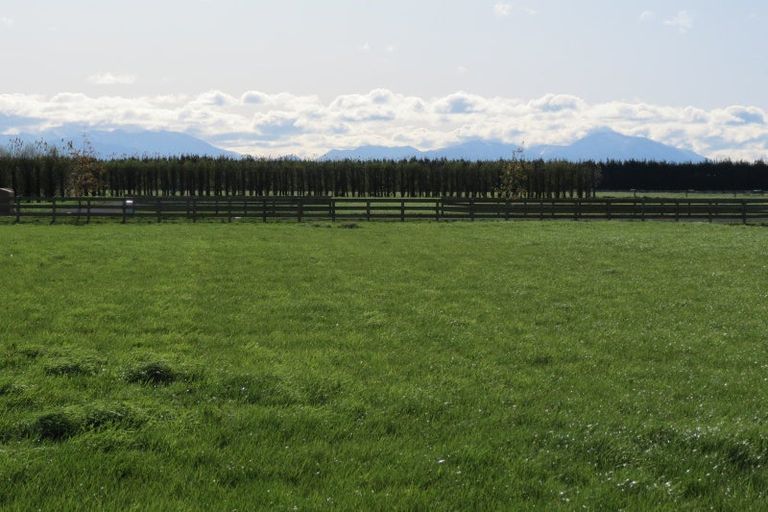 Photo of property in 18 Westview Drive, Tinwald, Ashburton, 7700