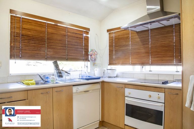 Photo of property in 2/103 Hillside Road, Glenfield, Auckland, 0627