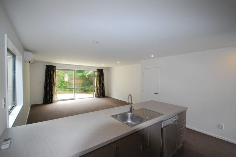 Photo of property in 1/2 Chelmsford Street, Ngaio, Wellington, 6035