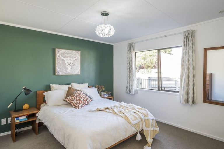 Photo of property in 49a Leinster Avenue, Raumati South, Paraparaumu, 5032