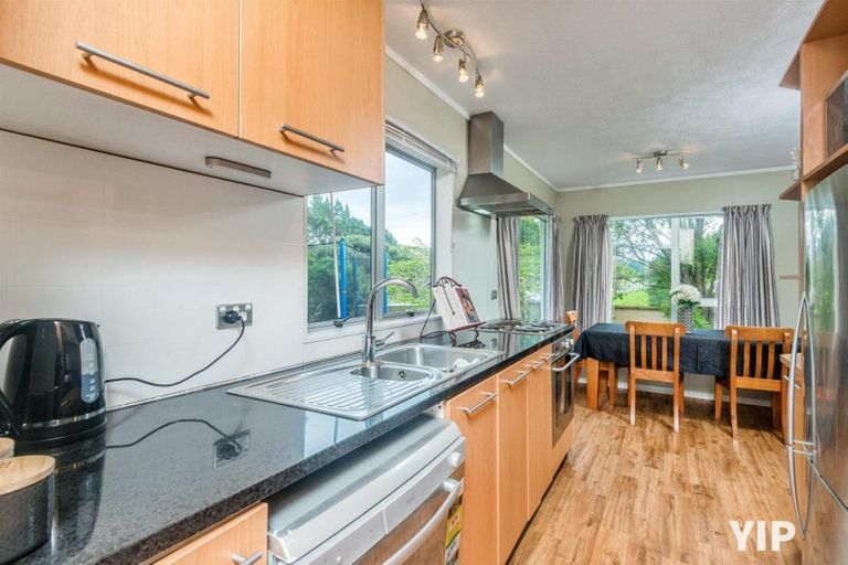 Photo of property in 85 Mark Avenue, Paparangi, Wellington, 6037