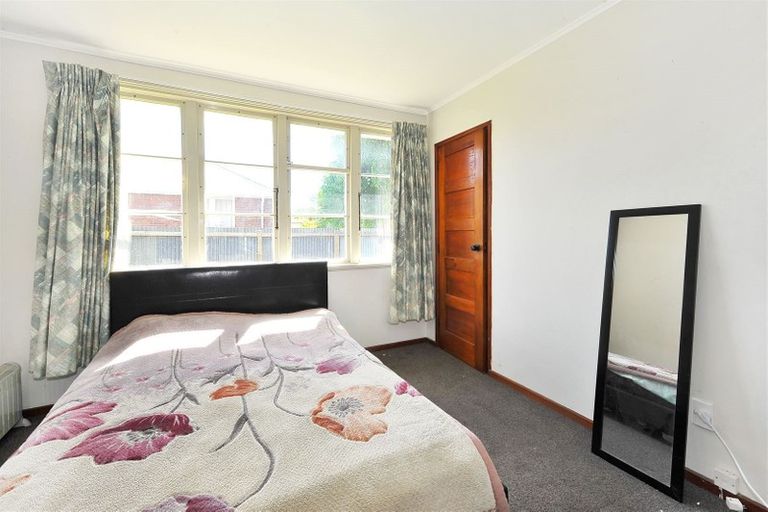 Photo of property in 3 Main South Road, Sockburn, Christchurch, 8042