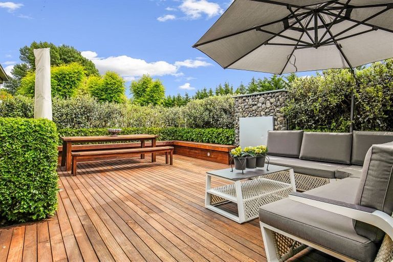 Photo of property in 16 Elmslie Grove, Halswell, Christchurch, 8025