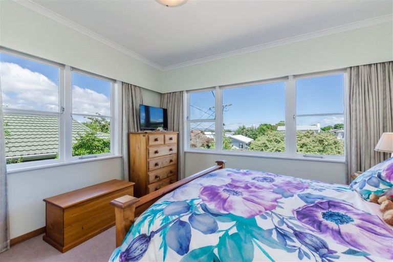 Photo of property in 27 Sweetman Avenue, Paraparaumu Beach, Paraparaumu, 5032