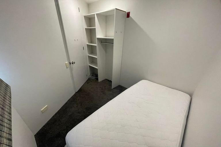 Photo of property in Sirocco Apartments, 803/8 Church Street, Wellington Central, Wellington, 6011