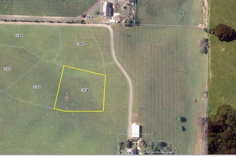 Photo of property in 374 Pomona Road, Tasman, Upper Moutere, 7173