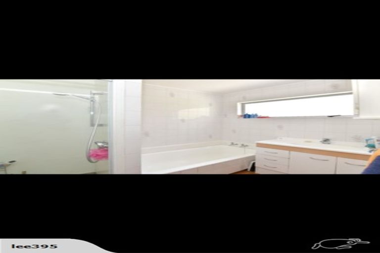 Photo of property in 1/70 Glamorgan Drive, Torbay, Auckland, 0630