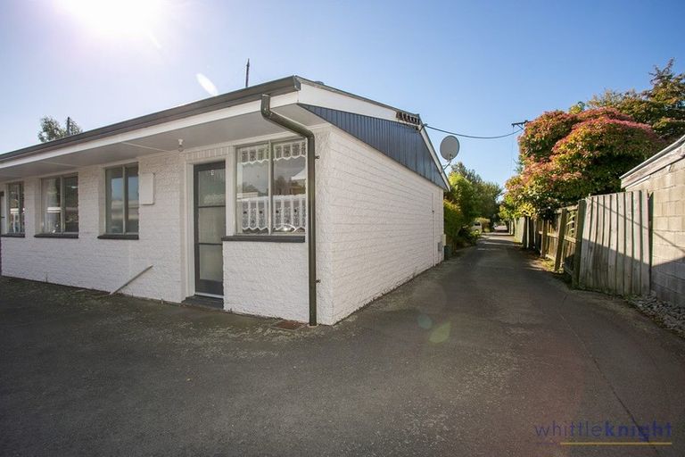 Photo of property in 1/151a Yaldhurst Road, Sockburn, Christchurch, 8042