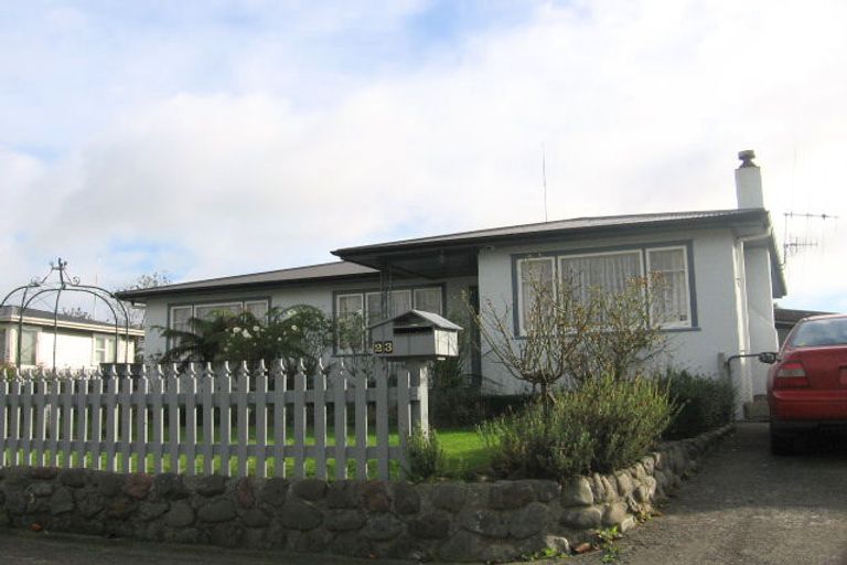 Photo of property in 23 Pembroke Street, Highbury, Palmerston North, 4412