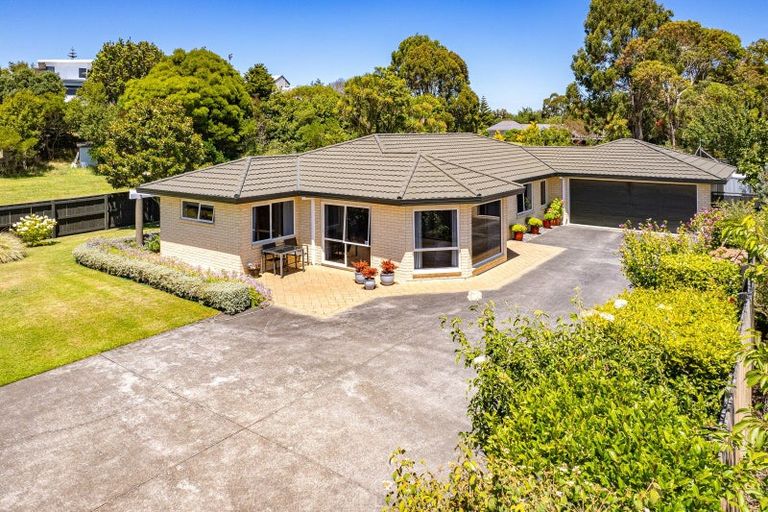 Photo of property in 13 Norfolk Drive, Otamatea, Whanganui, 4500