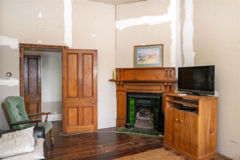 Photo of property in 76 Wairau Road, Picton, 7220