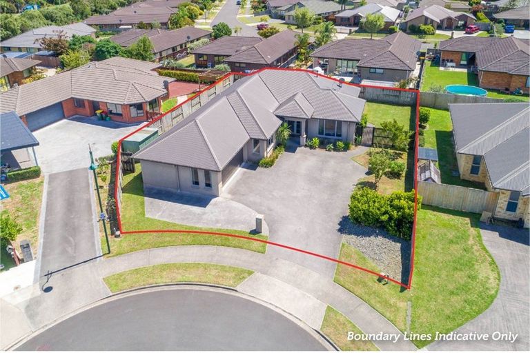 Photo of property in 20 Whitford Place, Rototuna North, Hamilton, 3210