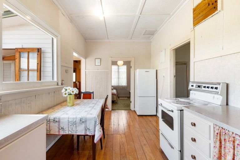 Photo of property in 95 Avondale Road, Greenmeadows, Napier, 4112