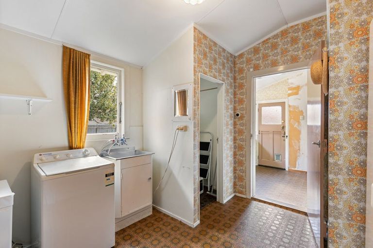 Photo of property in 54 Miro Street, Takaro, Palmerston North, 4410