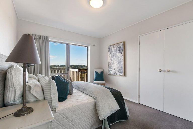 Photo of property in 233 Point View Drive, Dannemora, Auckland, 2016