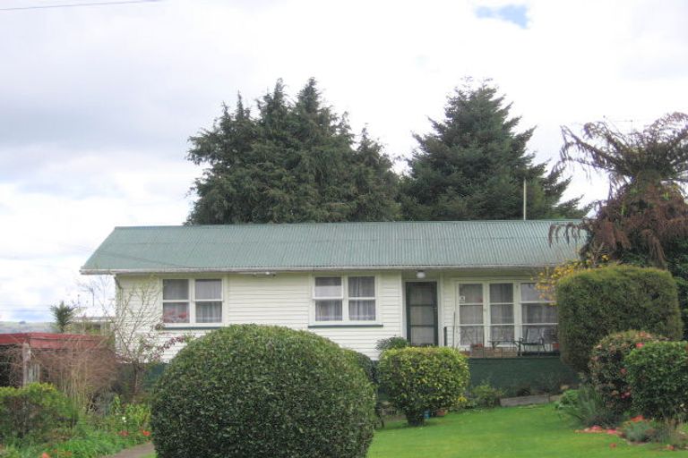 Photo of property in 8 Melrose Avenue, Owhata, Rotorua, 3010