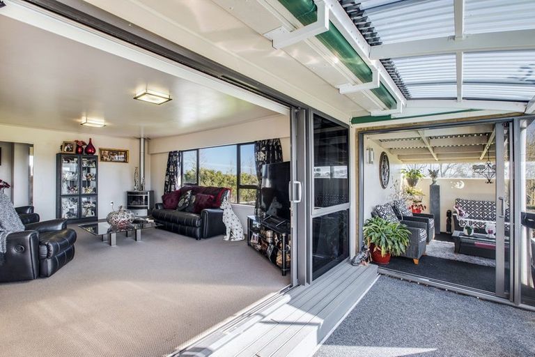 Photo of property in 4 Kitson Road, Aka Aka, Waiuku, 2682