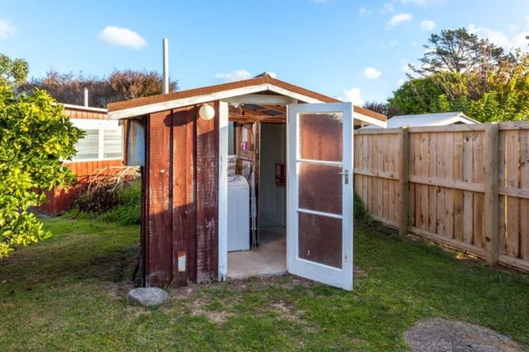 Photo of property in 17 Mccall Avenue, Pauanui, Hikuai, 3579