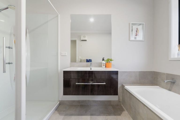 Photo of property in 279 Dixon Road, Fitzroy, Hamilton, 3206