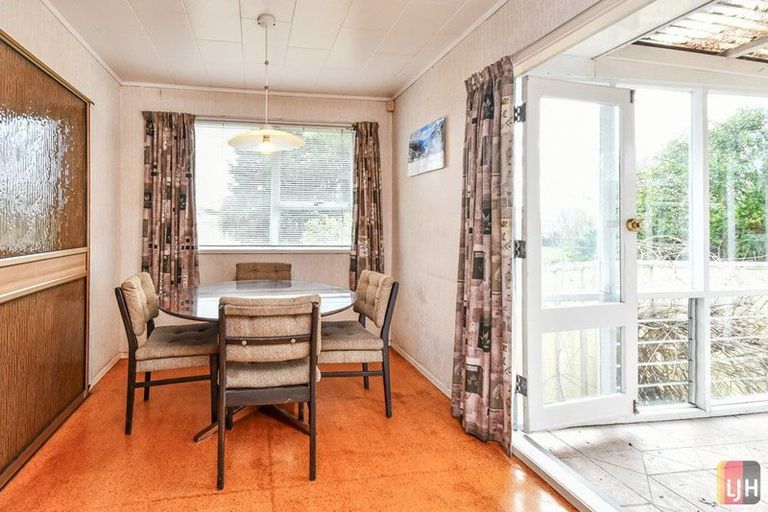 Photo of property in 11 Sandrine Avenue, Clover Park, Auckland, 2019