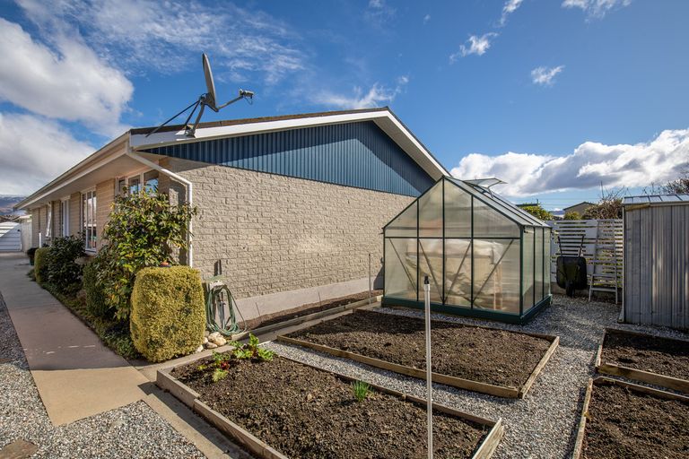 Photo of property in 6 Rawhiti Street, Alexandra, 9320