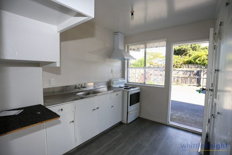 Photo of property in 1/151a Yaldhurst Road, Sockburn, Christchurch, 8042