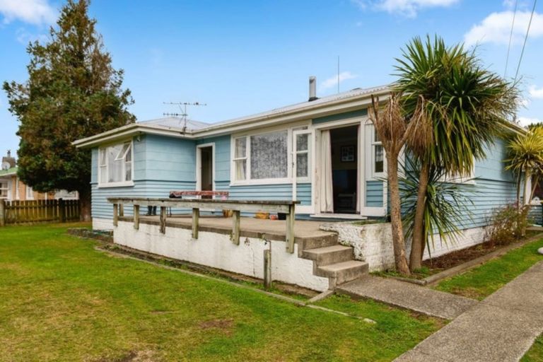 Photo of property in 8 Park Road, Western Heights, Rotorua, 3015