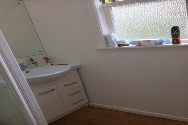 Photo of property in 193 Valley Road, Waimauku, 0881