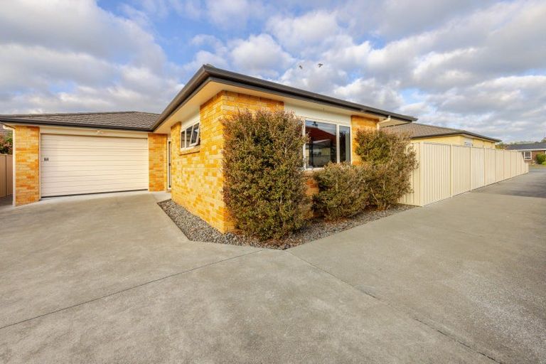 Photo of property in 7a Avondale Road, Taradale, Napier, 4112