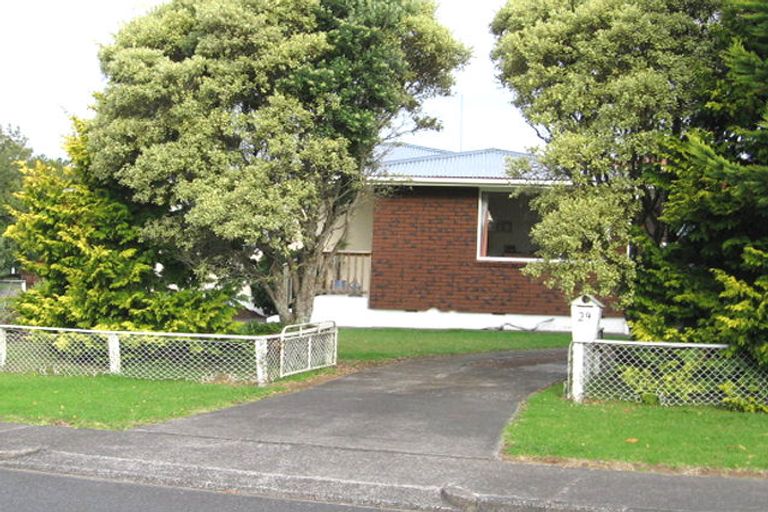 Photo of property in 29 Rewarewa Road, Te Atatu Peninsula, Auckland, 0610