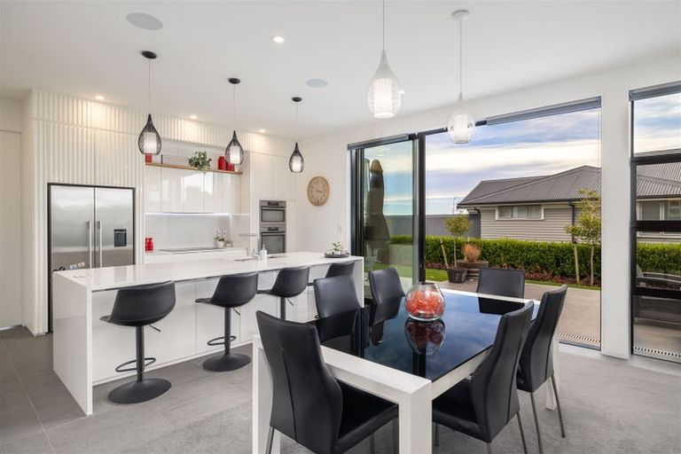 Photo of property in 121 Penruddock Rise, Westmorland, Christchurch, 8025