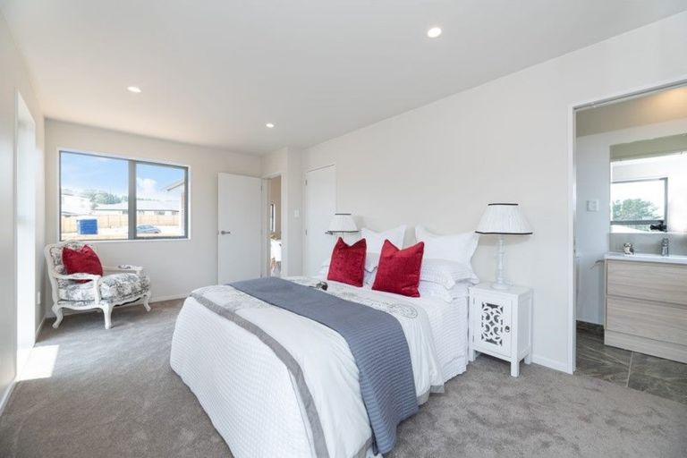 Photo of property in 4 Piccolo Court, Kumeu, 0810