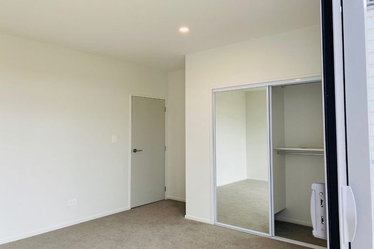 Photo of property in 588e Te Atatu Road, Te Atatu Peninsula, Auckland, 0610